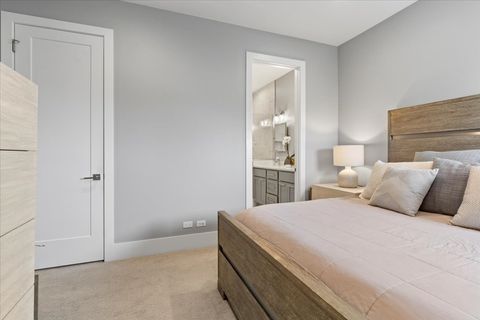 Tiny photo for 2438 N Western Avenue #3, Chicago, IL 60647 (MLS # 12632277)