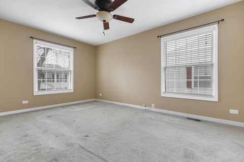 Tiny photo for 817 Wellington Avenue #817, Elk Grove Village, IL 60007 (MLS # 12516399)