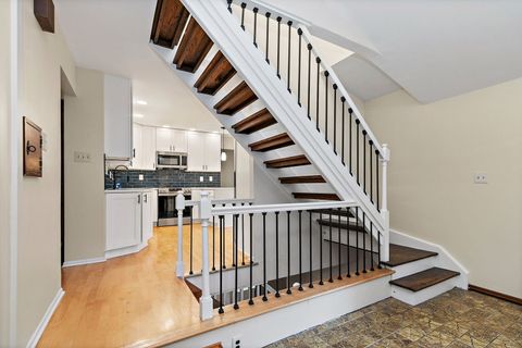 Tiny photo for 2916 Skyline Drive, Crystal Lake, IL 60012 (MLS # 12522105)