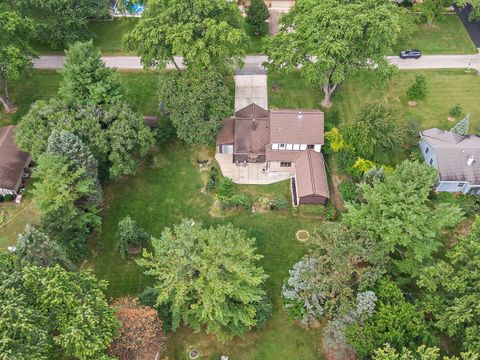 Tiny photo for 2916 Skyline Drive, Crystal Lake, IL 60012 (MLS # 12522105)