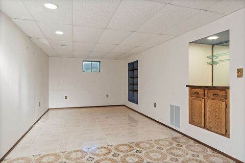 Tiny photo for 2916 Skyline Drive, Crystal Lake, IL 60012 (MLS # 12522105)