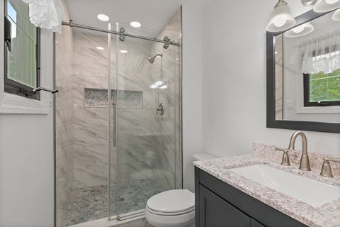 Tiny photo for 2916 Skyline Drive, Crystal Lake, IL 60012 (MLS # 12522105)