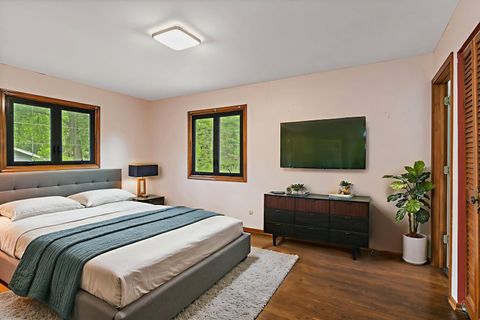 Tiny photo for 2916 Skyline Drive, Crystal Lake, IL 60012 (MLS # 12522105)