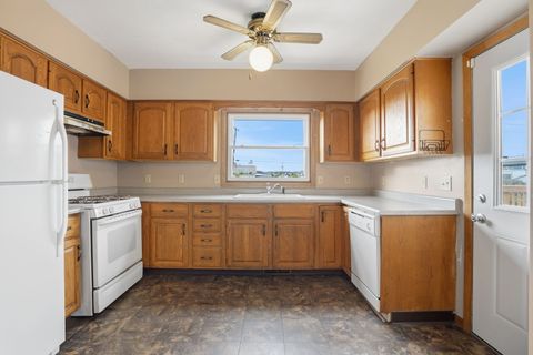 Tiny photo for 1729 Brown Street, Bettendorf, IA 52722 (MLS # 12638736)