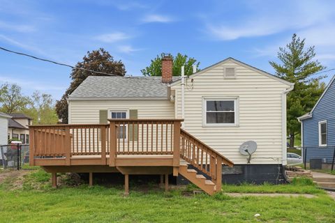 Tiny photo for 1729 Brown Street, Bettendorf, IA 52722 (MLS # 12638736)