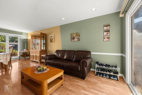 Tiny photo for 751 Cordial Drive, Des Plaines, IL 60018 (MLS # 12482561)