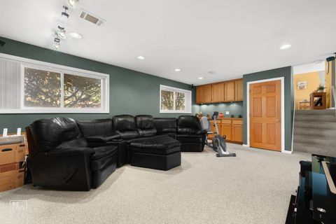 Tiny photo for 751 Cordial Drive, Des Plaines, IL 60018 (MLS # 12482561)