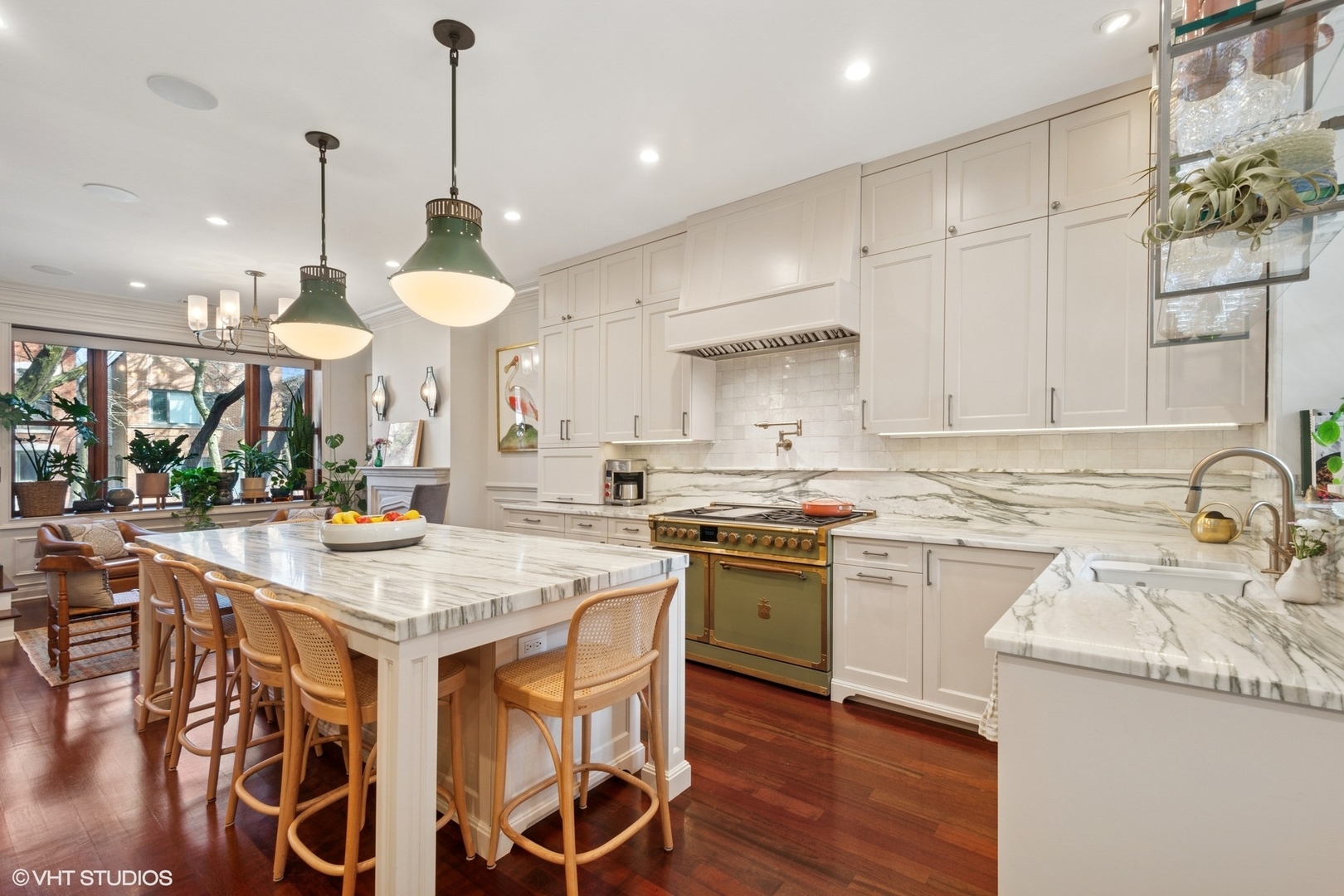 1934 N Bissell Street