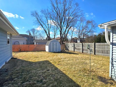 Tiny photo for 10620 S 86th Avenue, Palos Hills, IL 60465 (MLS # 12594089)