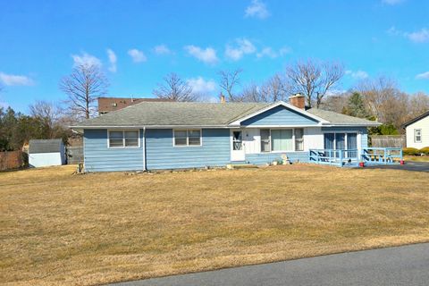 Tiny photo for 10620 S 86th Avenue, Palos Hills, IL 60465 (MLS # 12594089)