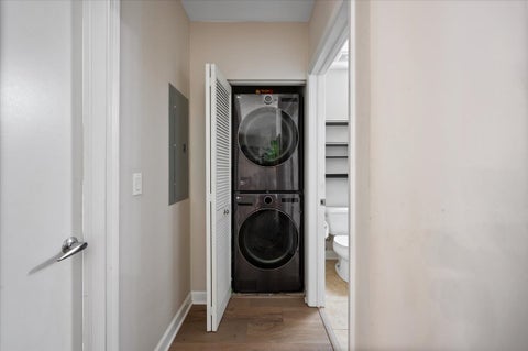 Tiny photo for 233 E 13TH Street #508, Chicago, IL 60605 (MLS # 12654508)