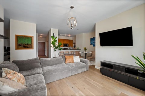 Tiny photo for 233 E 13TH Street #508, Chicago, IL 60605 (MLS # 12654508)