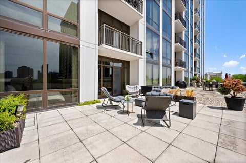 Tiny photo for 233 E 13TH Street #508, Chicago, IL 60605 (MLS # 12654508)