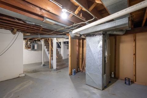 Tiny photo for 3418 TAYLOR Street, Davenport, IA 52806 (MLS # 12599835)