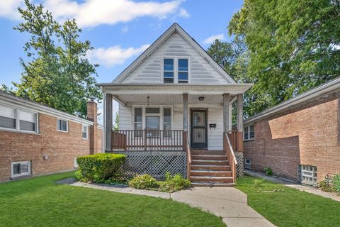 Photo of 10116 S Malta Street, Chicago, IL 60643 (MLS # 12477725)