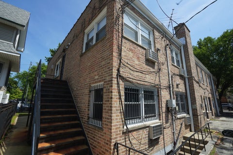Tiny photo for 4700 N Ashland Avenue #1, Chicago, IL 60640 (MLS # 12692418)