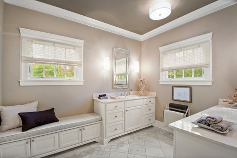 Tiny photo for 145 Moffett Road, Lake Bluff, IL 60044 (MLS # 12391377)