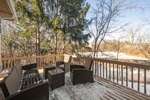 Tiny photo for 46 Oak Creek Drive, Burr Ridge, IL 60527 (MLS # 12554956)