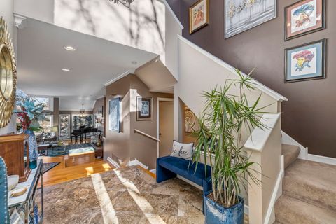 Tiny photo for 46 Oak Creek Drive, Burr Ridge, IL 60527 (MLS # 12554956)