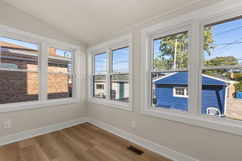 Tiny photo for 2641 Oak Street, Franklin Park, IL 60131 (MLS # 12492697)