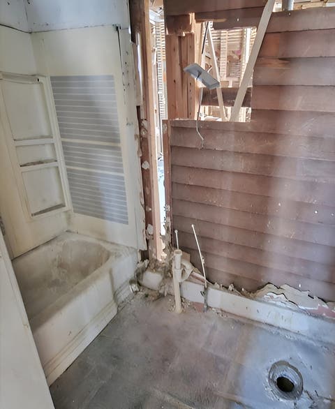 Tiny photo for 212 S Tryon Street, Woodstock, IL 60098 (MLS # 12689796)