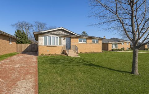 Photo of 7241 Beloit Avenue, Bridgeview, IL 60455 (MLS # 12611031)