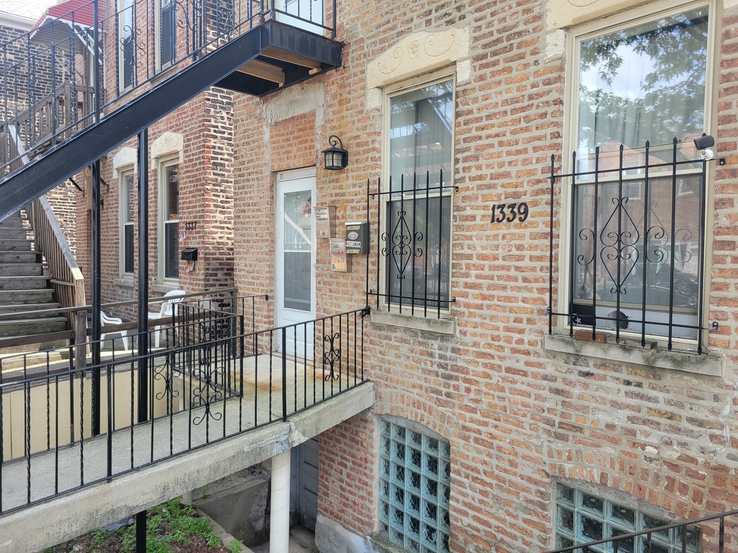 1339 W 31st Street