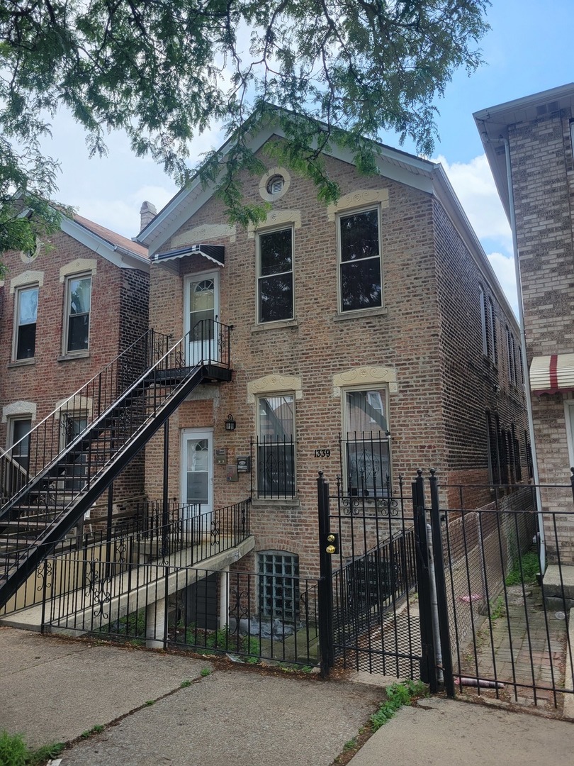 1339 W 31st Street