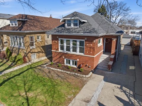 Photo of 5020 W Fletcher Street, Chicago, IL 60641 (MLS # 12613813)