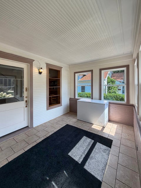 Tiny photo for 1426 W Lincoln Boulevard, Freeport, IL 61032 (MLS # 12743432)
