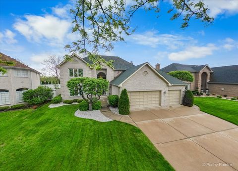 Photo of 958 W Stonehedge Drive, Addison, IL 60101 (MLS # 12630791)