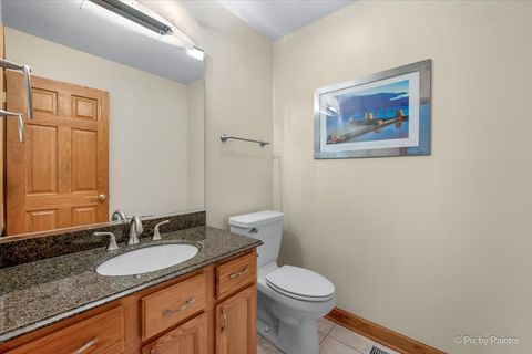 Tiny photo for 958 W Stonehedge Drive, Addison, IL 60101 (MLS # 12630791)