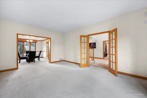 Tiny photo for 958 W Stonehedge Drive, Addison, IL 60101 (MLS # 12630791)