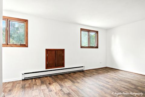Tiny photo for 2100 Edina Boulevard, Zion, IL 60099 (MLS # 12492636)
