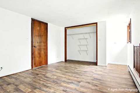 Tiny photo for 2100 Edina Boulevard, Zion, IL 60099 (MLS # 12492636)