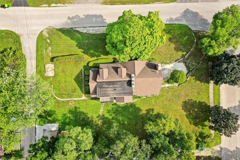 Tiny photo for 2100 Edina Boulevard, Zion, IL 60099 (MLS # 12492636)