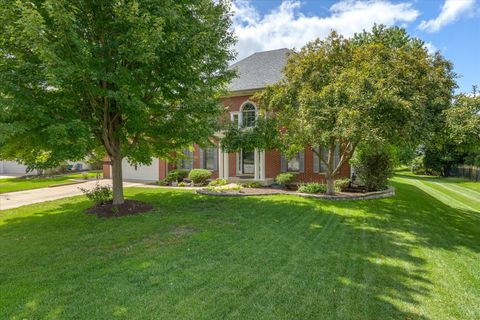 Tiny photo for 442 Mallard Point Drive, North Aurora, IL 60542 (MLS # 12508577)