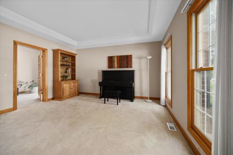 Tiny photo for 442 Mallard Point Drive, North Aurora, IL 60542 (MLS # 12508577)