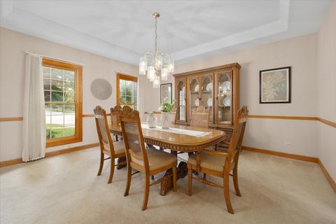 Tiny photo for 442 Mallard Point Drive, North Aurora, IL 60542 (MLS # 12508577)