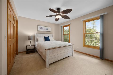 Tiny photo for 442 Mallard Point Drive, North Aurora, IL 60542 (MLS # 12508577)