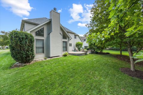 Tiny photo for 442 Mallard Point Drive, North Aurora, IL 60542 (MLS # 12508577)