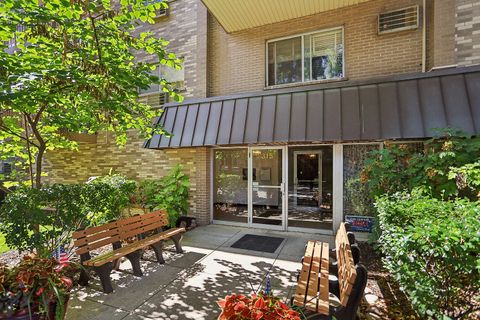 Photo of 315 Marengo Avenue #2H, Forest Park, IL 60130 (MLS # 12492698)