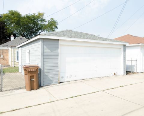 Tiny photo for 1643 N 23 Avenue, Melrose Park, IL 60160 (MLS # 12537640)