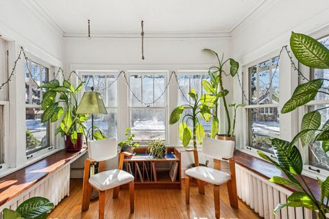 Tiny photo for 1201 Noyes Street, Evanston, IL 60201 (MLS # 12531651)