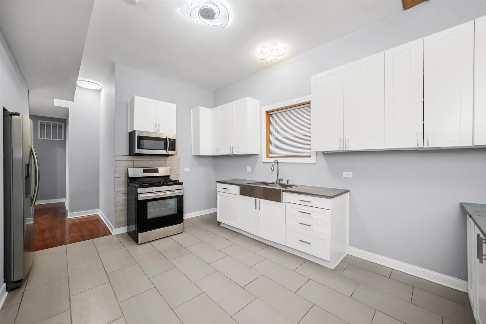 2838 S Keeler Avenue