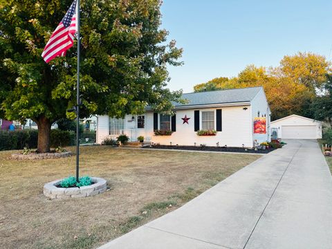 Photo of 800 N Main Street, Normal, IL 61761 (MLS # 12488977)