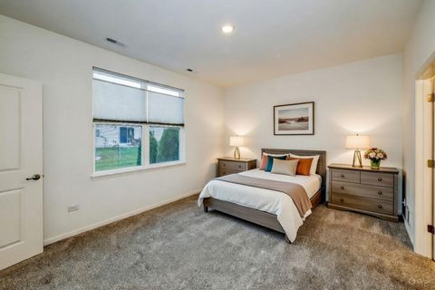 Tiny photo for 911 Darwin Street, North Aurora, IL 60542 (MLS # 12556179)