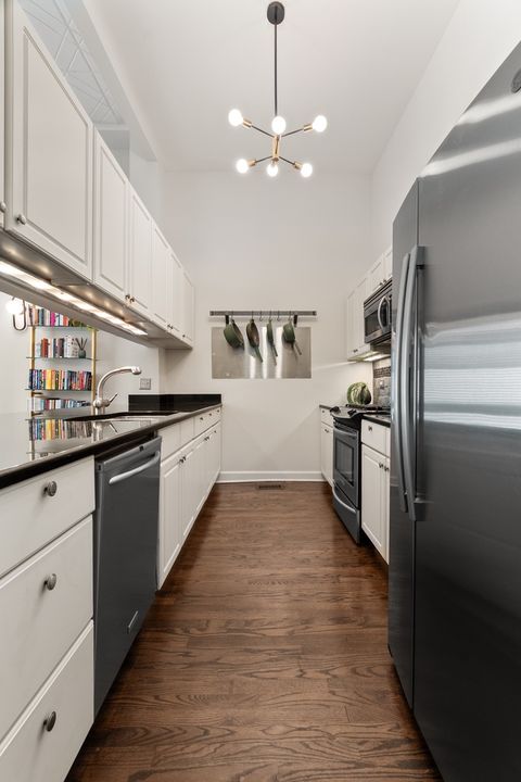 Tiny photo for 1914 N Sheffield Avenue #1, Chicago, IL 60614 (MLS # 12457614)