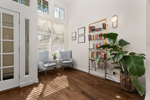 Tiny photo for 1914 N Sheffield Avenue #1, Chicago, IL 60614 (MLS # 12457614)