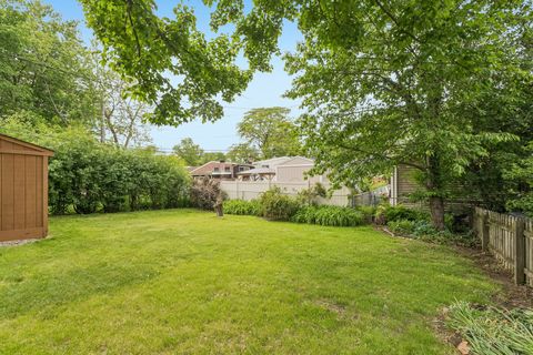 Tiny photo for 220 Voltz Road, Northbrook, IL 60062 (MLS # 12668674)